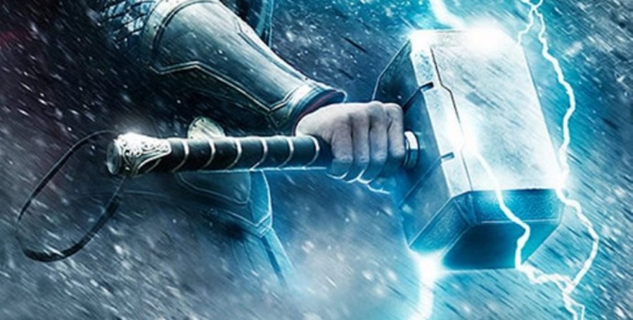 Mjolnir_-_the_Dark_World