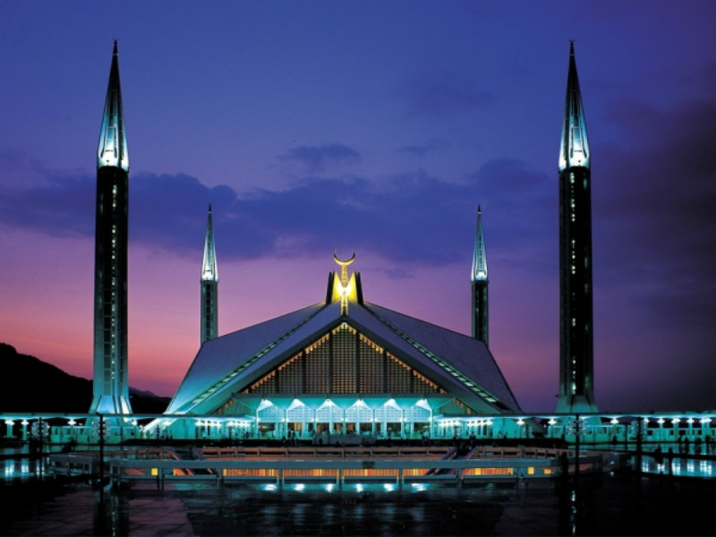 7 Masjid Terindah di Dunia yang Menjadi Ikon Peradaban Islam