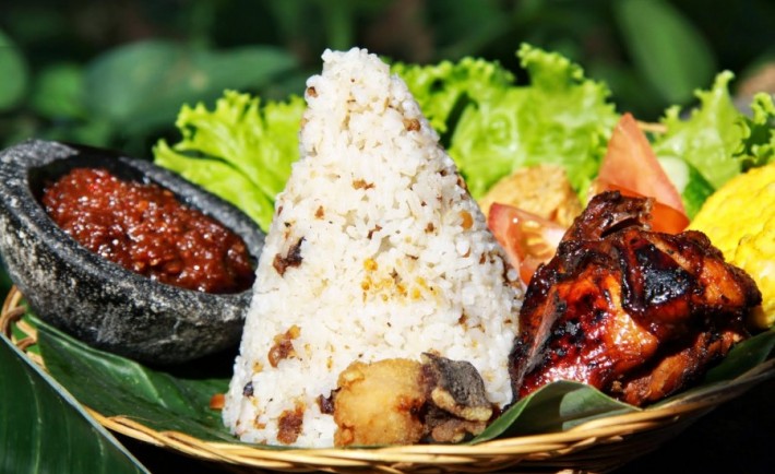 Resep Masakan Nusantara - Resep Nasi Liwet Khas Solo