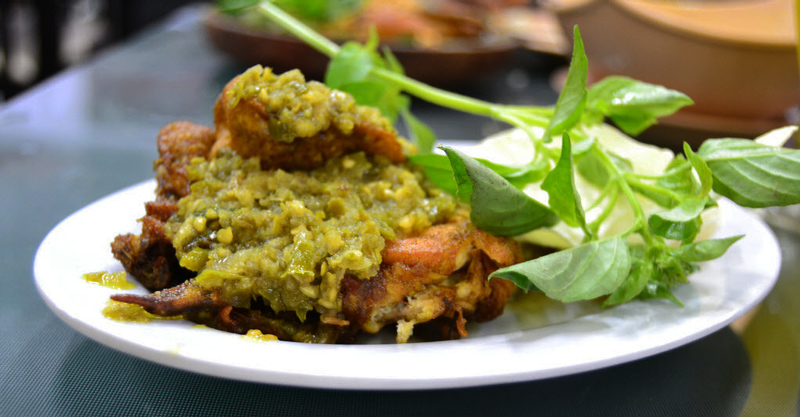 makanan pedas indonesia