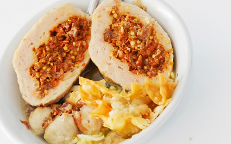 makanan pedas khas Indonesia