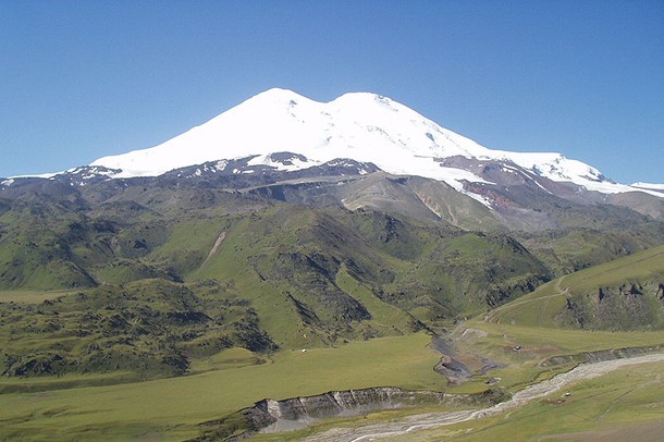 Puncak Gunung Tertinggi Mount Elbrus