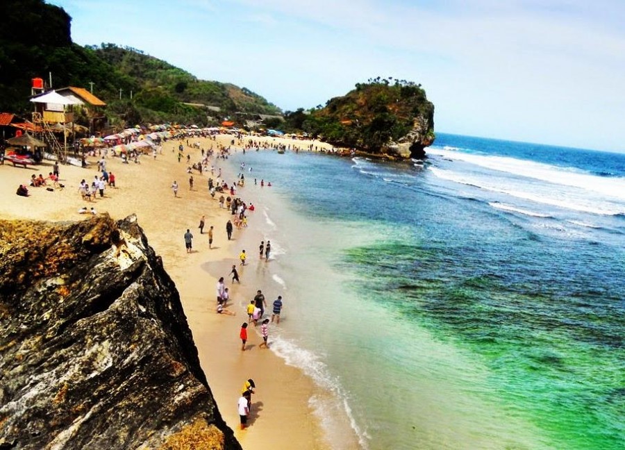 Indahnya Pantai Parangtritis Yogyakarta, Wisata Bahari
