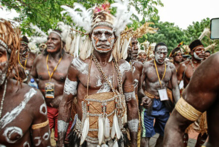 Pakaian adat Pria Papua (Suku Asmat)
